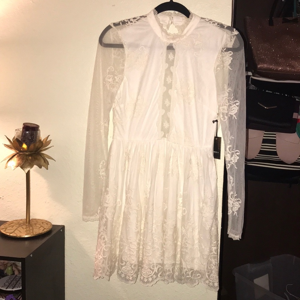 Vintage forever 21 lace open back dress
